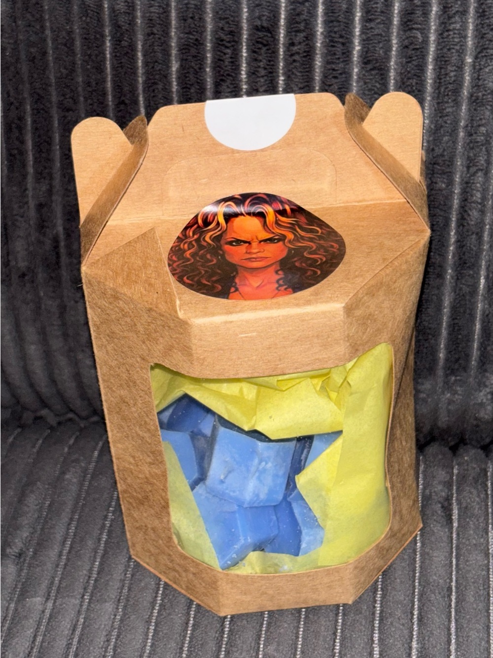 Deep Ocean Breeze Wax Melt Chunks in Kraft Gift Box